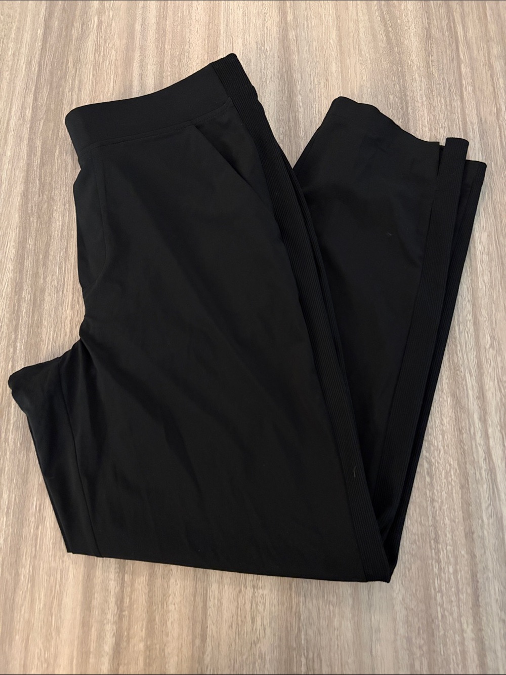 Athleta Mid Rise Brooklyn Ankle Pant Women’s Size 6 Black